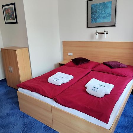Hotel O.K. 1 Beroun  Εξωτερικό φωτογραφία