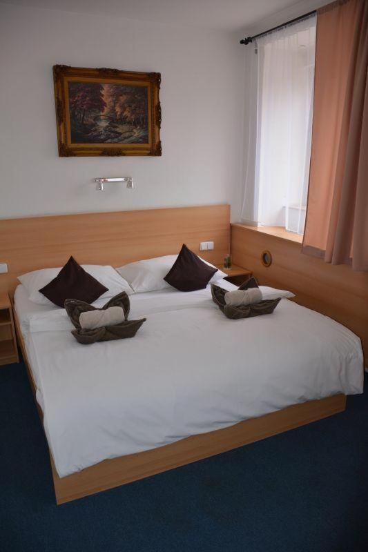 Hotel O.K. 1 Beroun  Εξωτερικό φωτογραφία