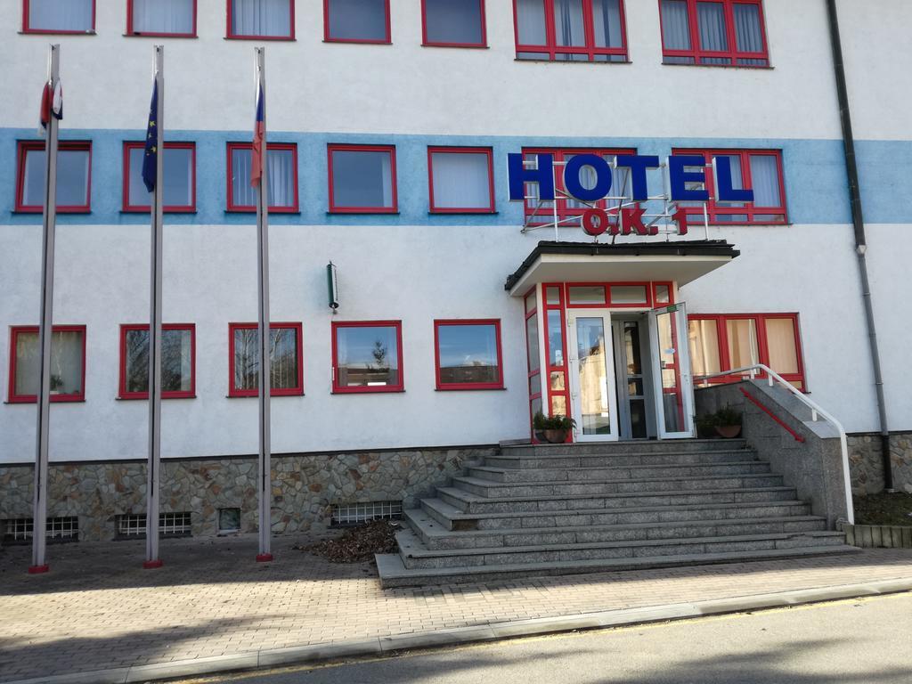 Hotel O.K. 1 Beroun  Εξωτερικό φωτογραφία